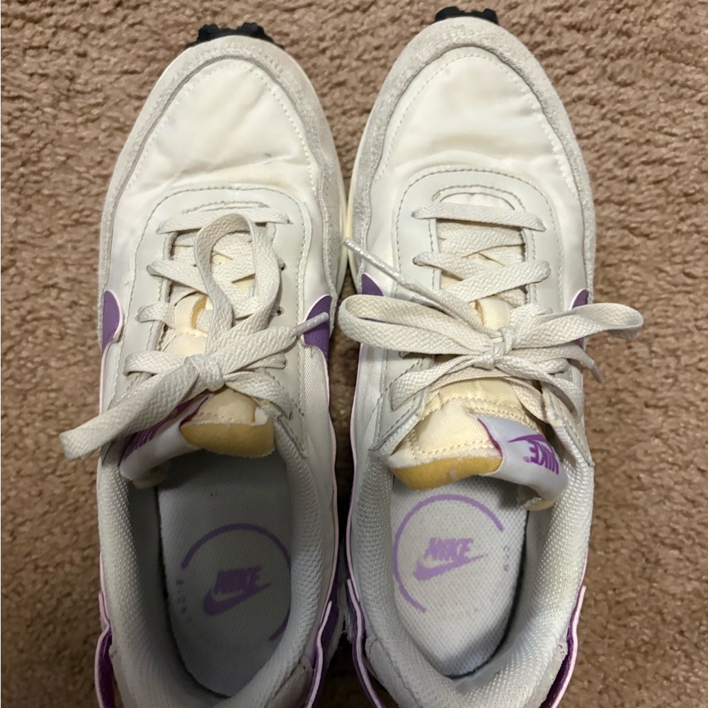 Nike Women's White and Purple Retro Runner Sneakers